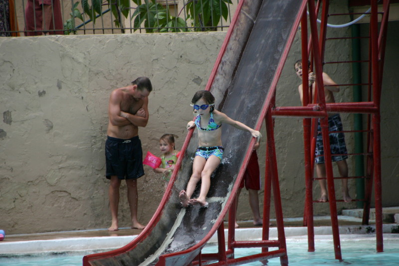 Click on image to go to the next image img_1203.jpg