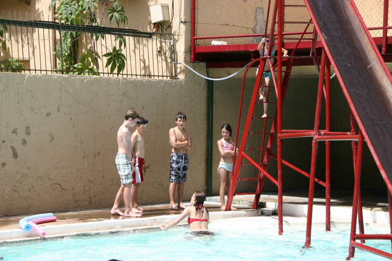 Click on image to go to the next image img_1219.jpg