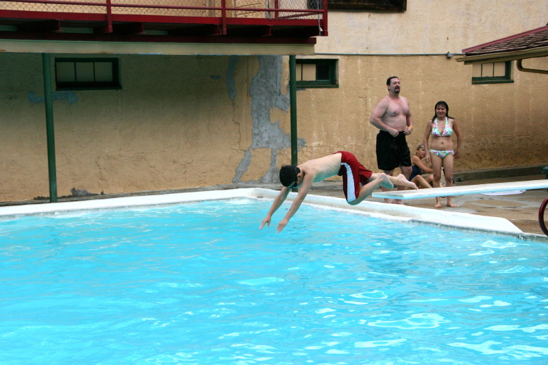 Click on image to go to the next image img_1274.jpg